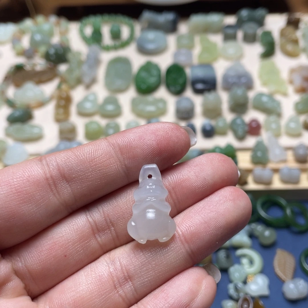 和田玉足银镶嵌吊坠(不含链)