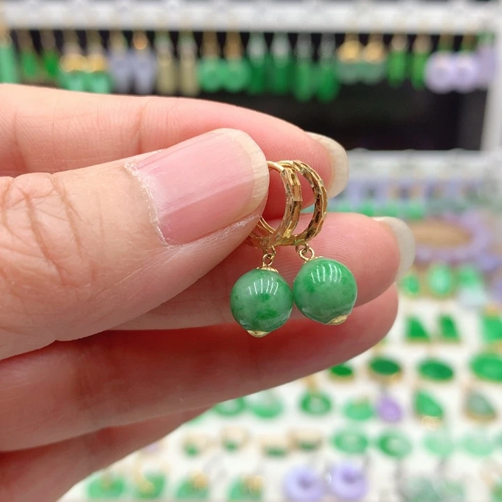 翡翠18K金镶嵌耳饰