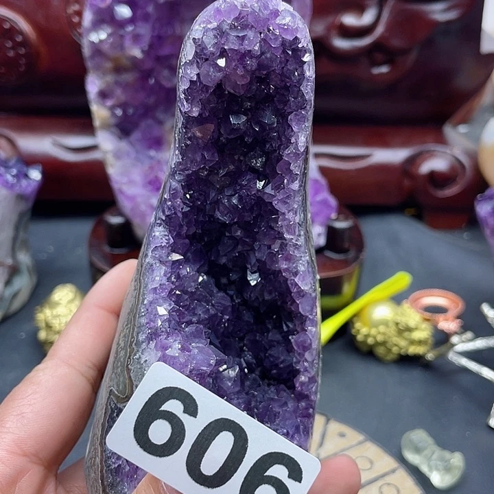 水晶大型摆件（非配饰）未镶嵌