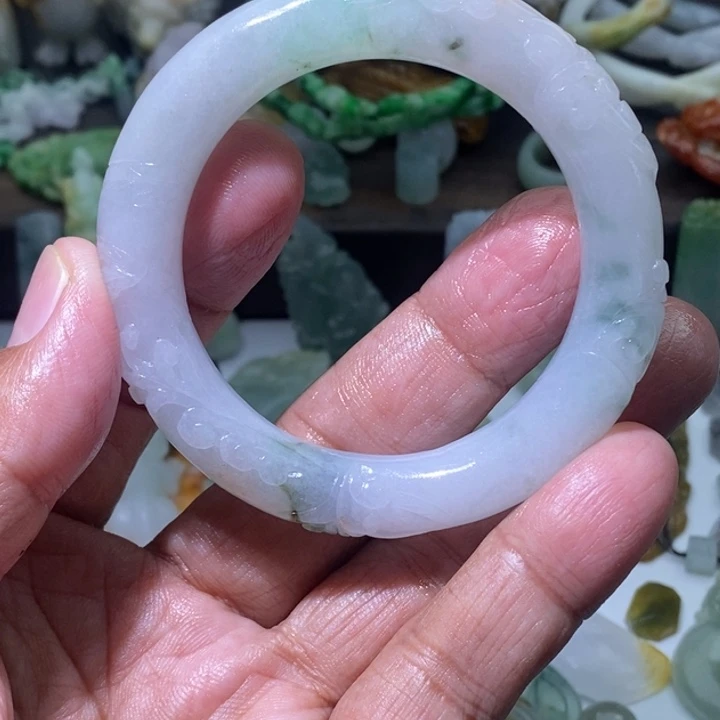 定制翡翠未镶嵌毛货