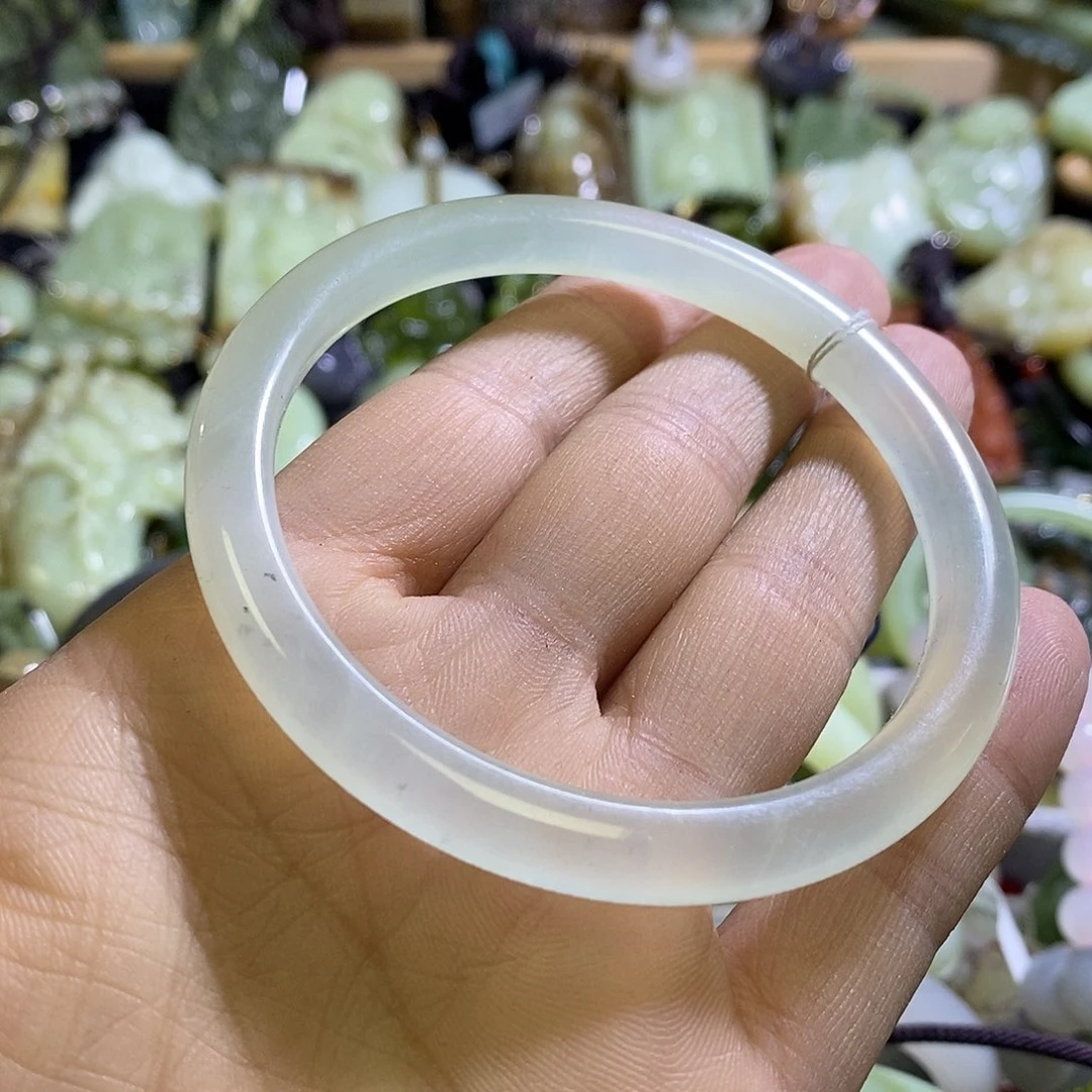 岫玉未镶嵌手镯58-59口径