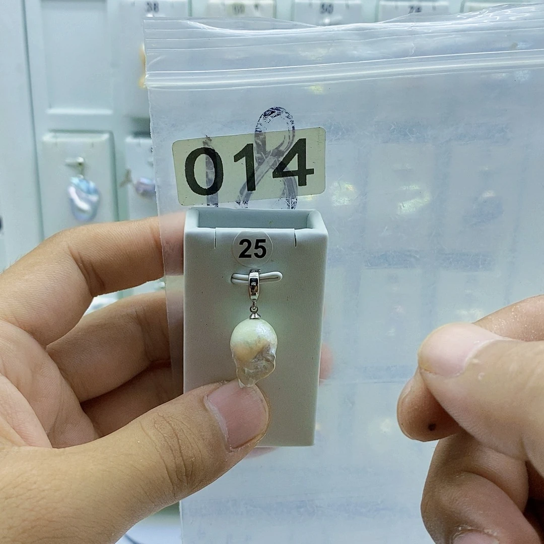 颈饰合金淡水珍珠