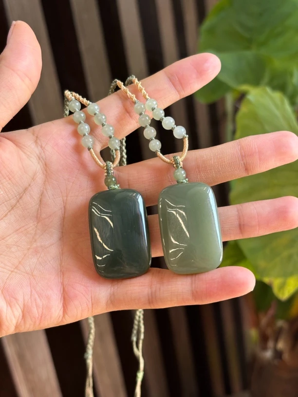 052867WM和田玉青海料晴水无事牌约35.5×23×11.6多样性发其一