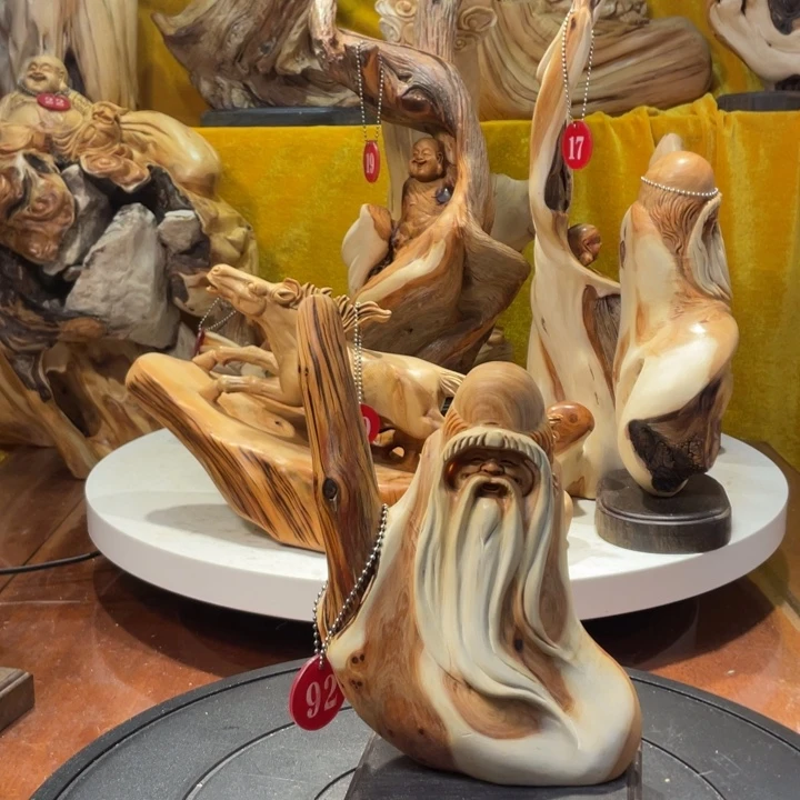 柏木（崖柏）崖柏   寿星