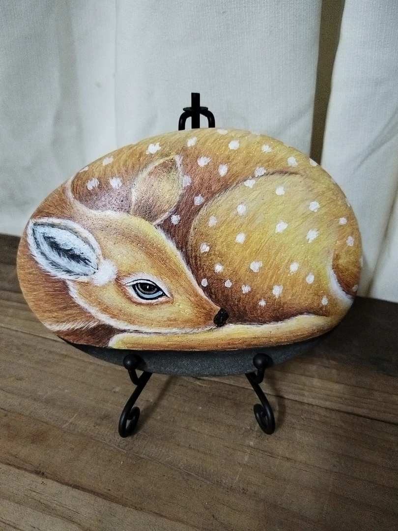 纯手绘石头画梅花鹿一鹿平台