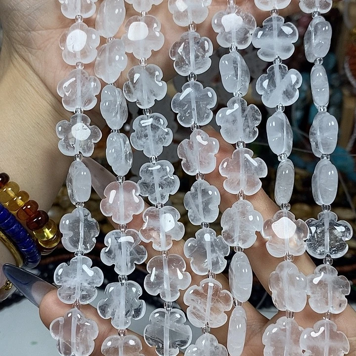 玛瑙/玉髓未镶嵌珠宝半成品天然白水晶五瓣花卡16mm一条