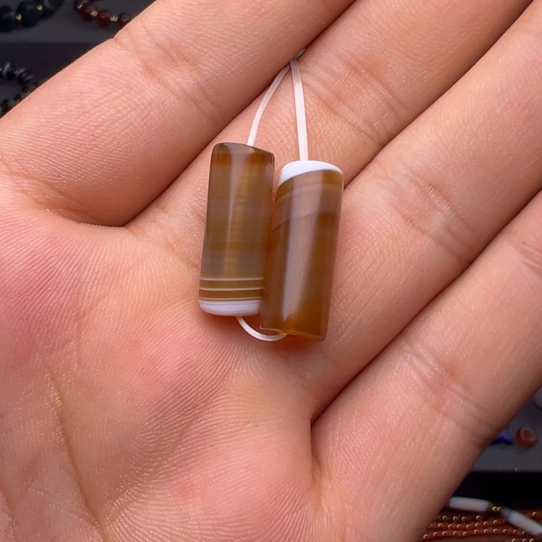 玛瑙/玉髓合金颈饰