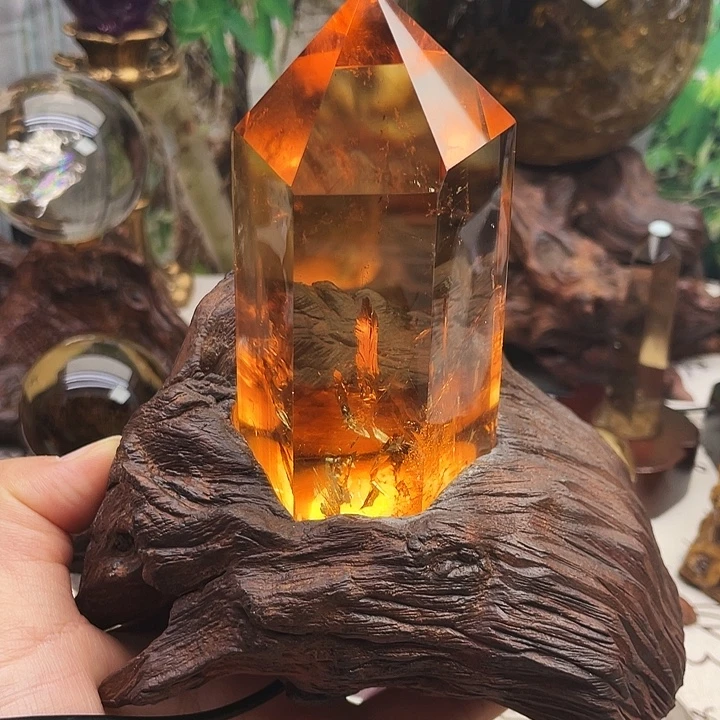 珠宝半成品未镶嵌水晶黄水晶柱