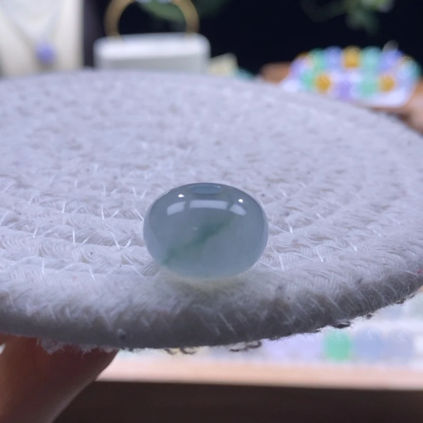 【闪购商品】翡翠颈饰未镶嵌翡翠冰天空蓝鼓珠