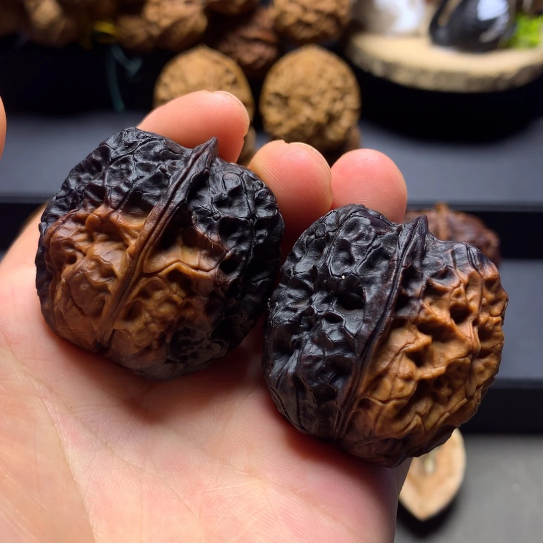 文玩核桃把件紫衣将军膀38