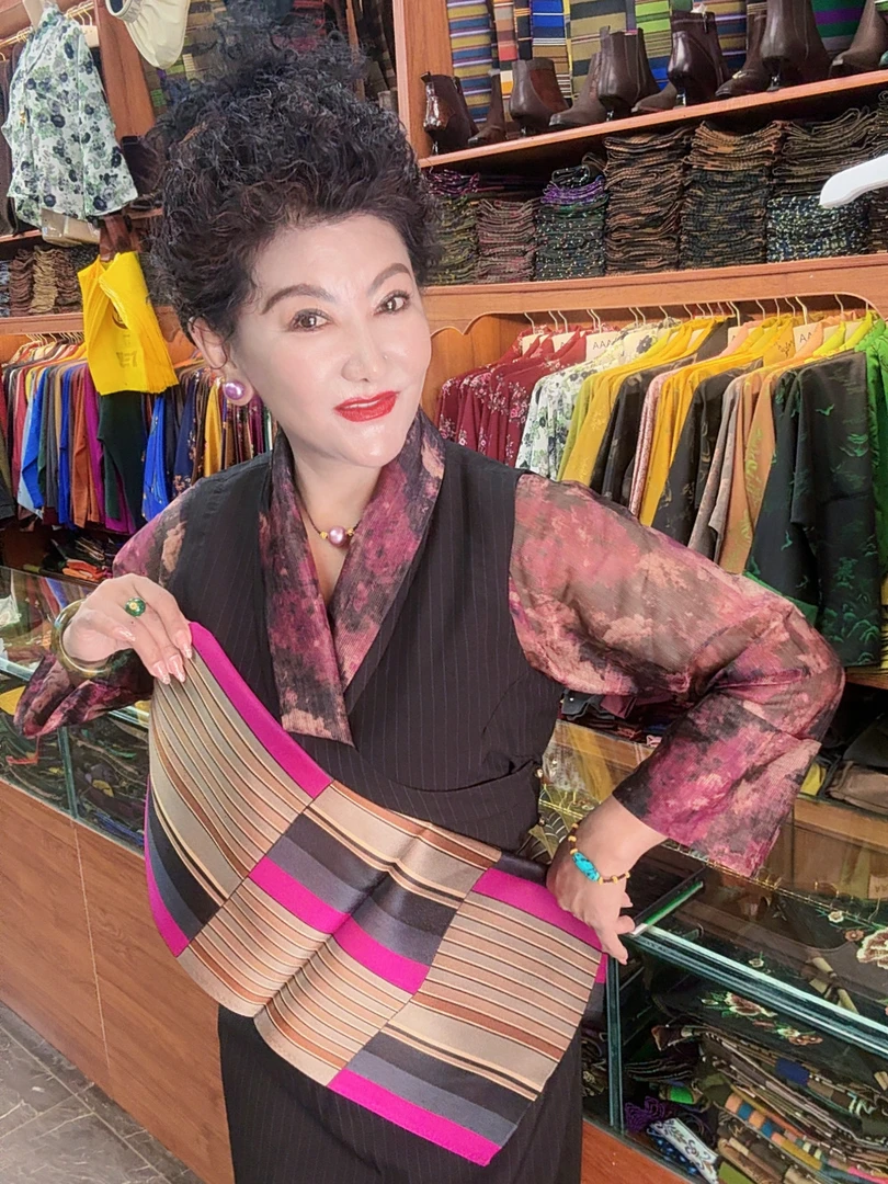 渐变紫色衬衫和帮典一套（两件套）