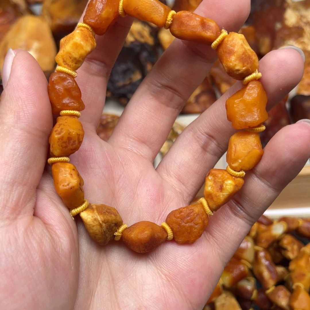 蜜蜡珠宝奇石未镶嵌