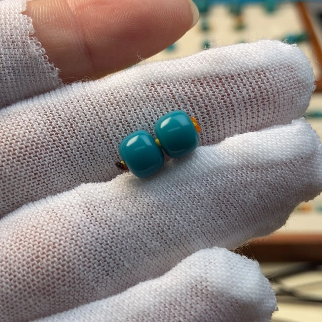 绿松石配饰未镶嵌