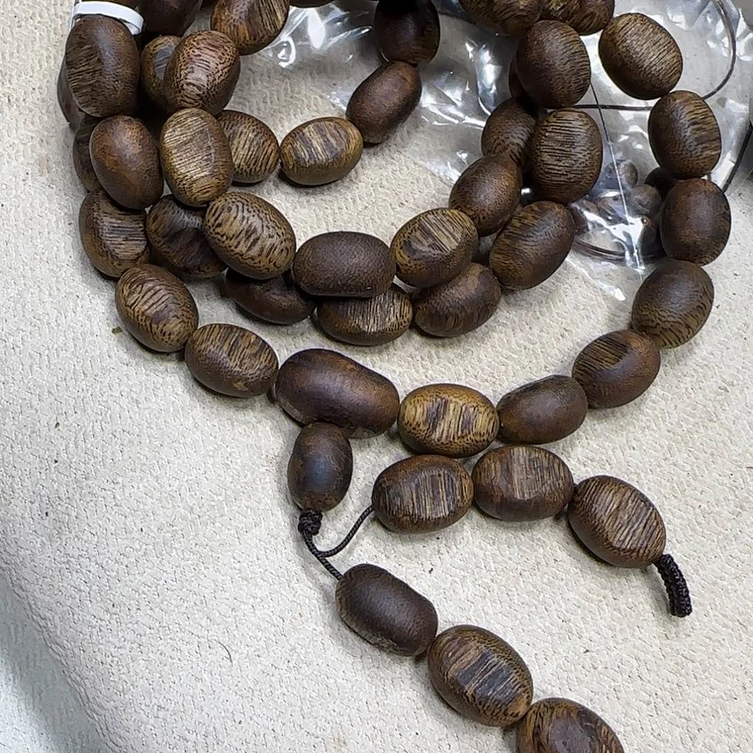 沉香沉香碎屑海**空奇楠沉香留疤长串48g乌身