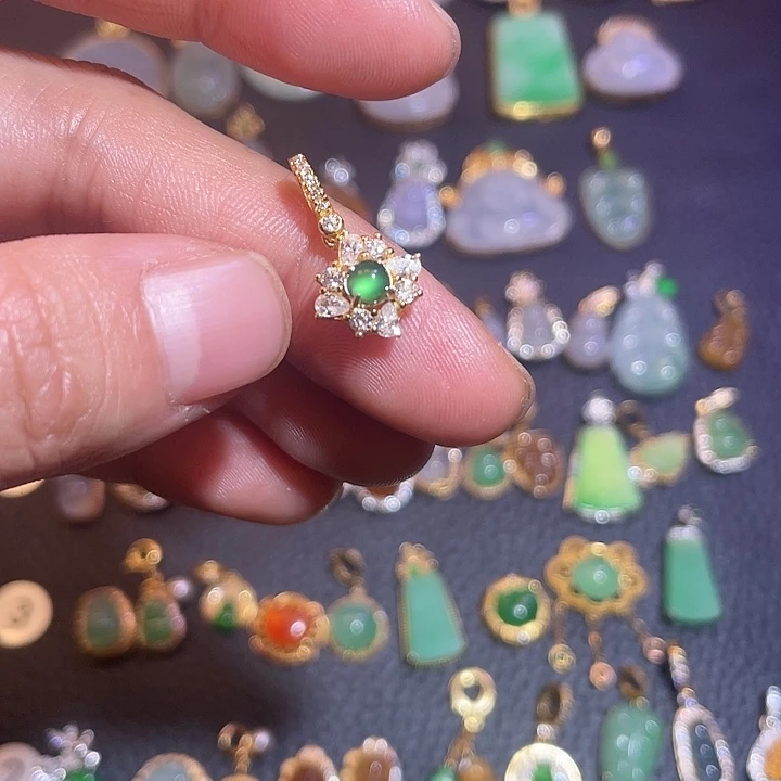 翡翠银S925镶嵌颈饰