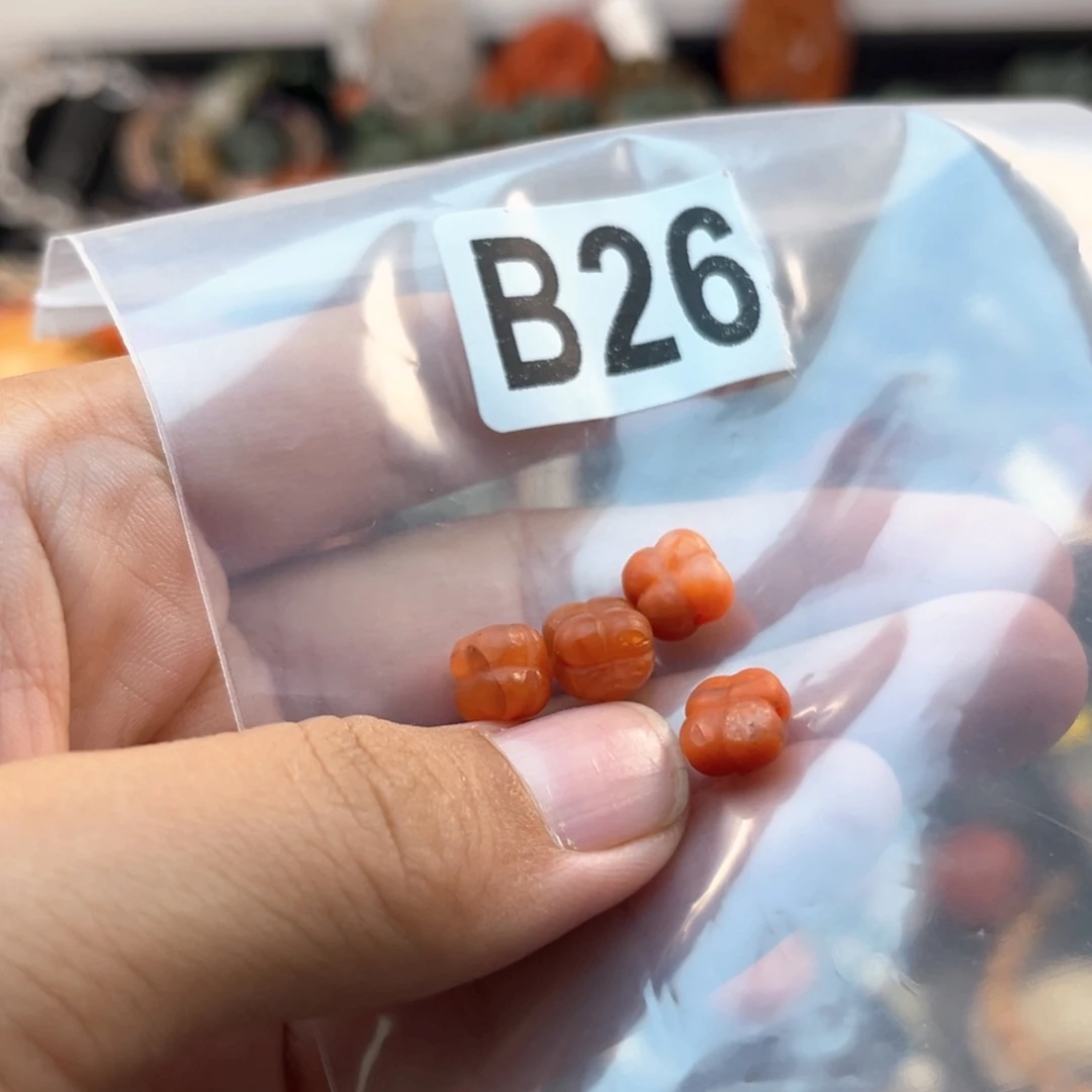未镶嵌南红玛瑙珠宝奇石