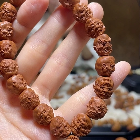 手串/手链橄榄核龙纹桃核 十八罗汉
