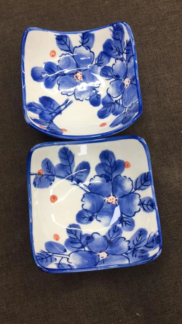 日式手绘青花一对蘸料碟