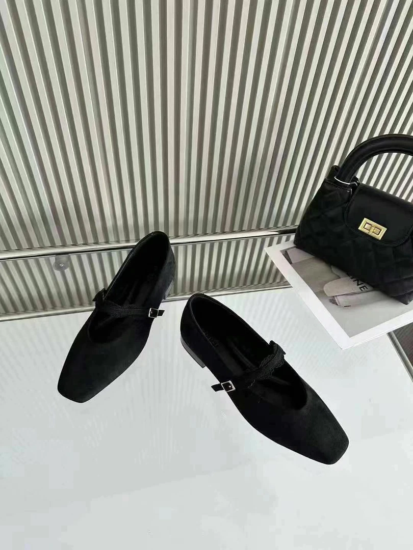 胶粘单鞋气质低跟方头欧美风拼接透气复古软底乐福鞋