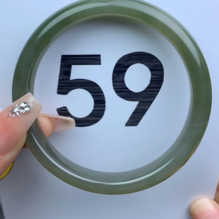 未镶嵌手镯和田玉55