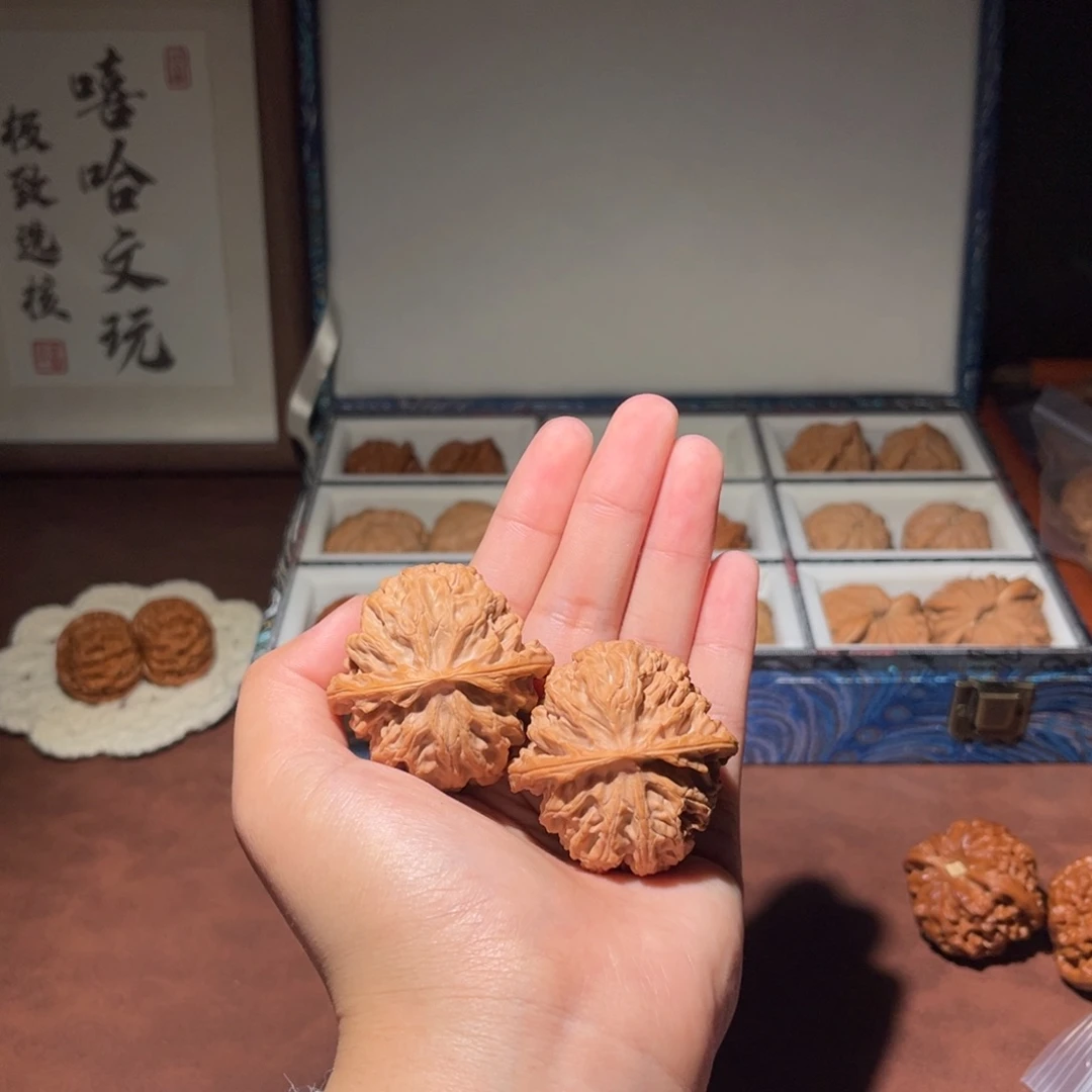 吊坠文玩核桃昵***置苹果园43