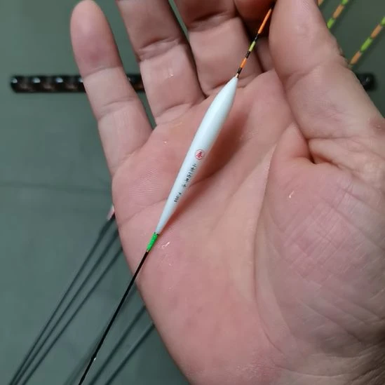 复合材质弟子杯F05二号一支0.9克