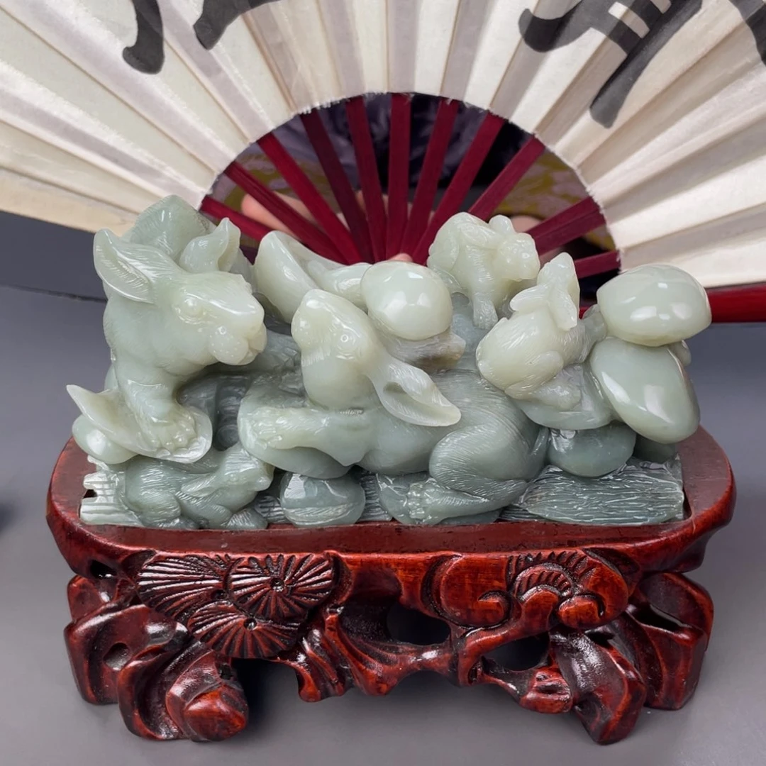 未镶嵌和田玉摆件