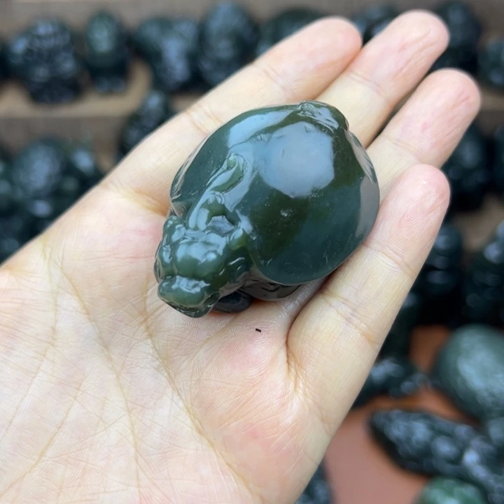 和田玉（糖玉）未镶嵌挂件