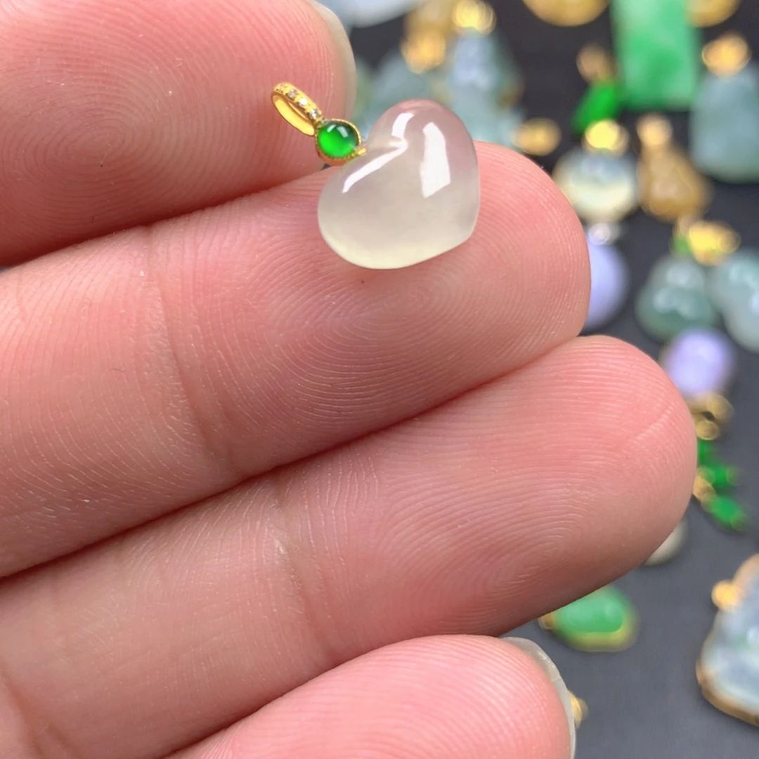 【闪购商品】颈饰18K金镶嵌翡翠翡翠