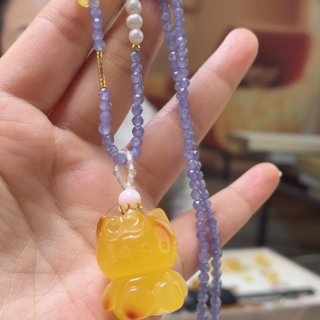 琥珀未镶嵌裸石吊坠