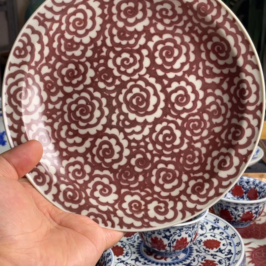 釉里红火烧云壶承