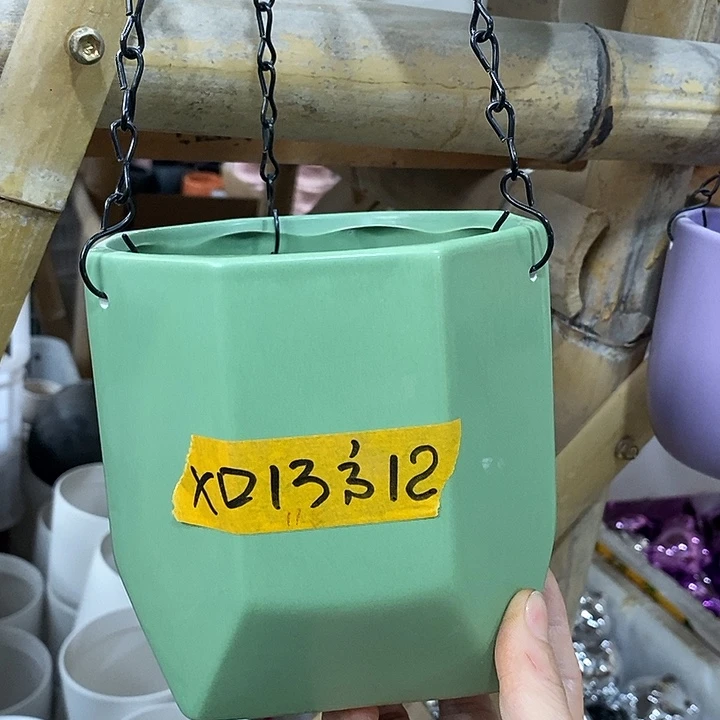 陶盆有孔 瑕疵针孔漏釉介意勿拍口 13高13