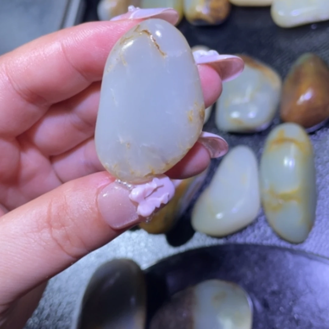 【闪购商品】颈饰未镶嵌和田玉
