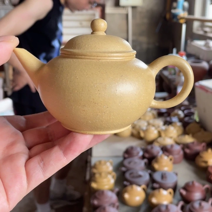 紫砂紫砂水平。 本绿