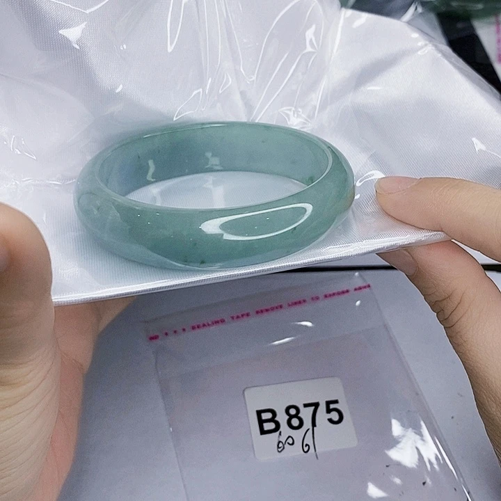 翡翠未镶嵌手镯一图一物实物为准