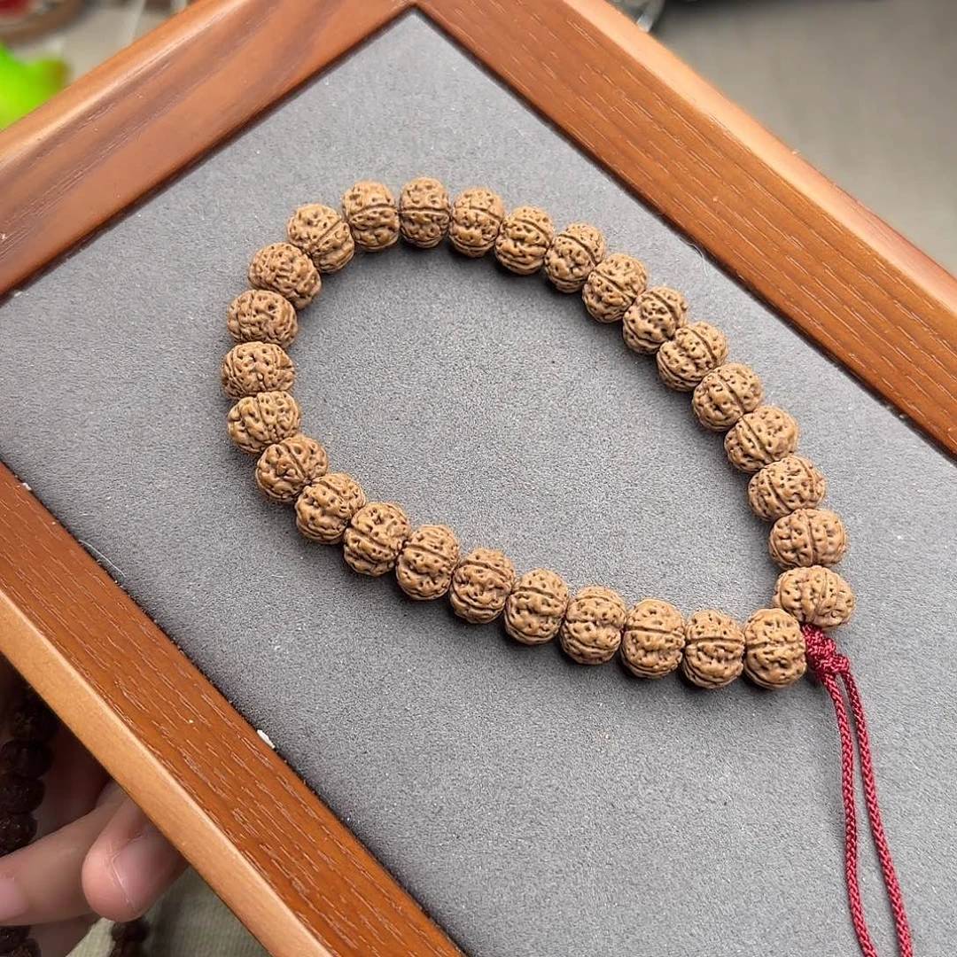 【闪购商品】金刚菩提手串11.2奥迪梅花