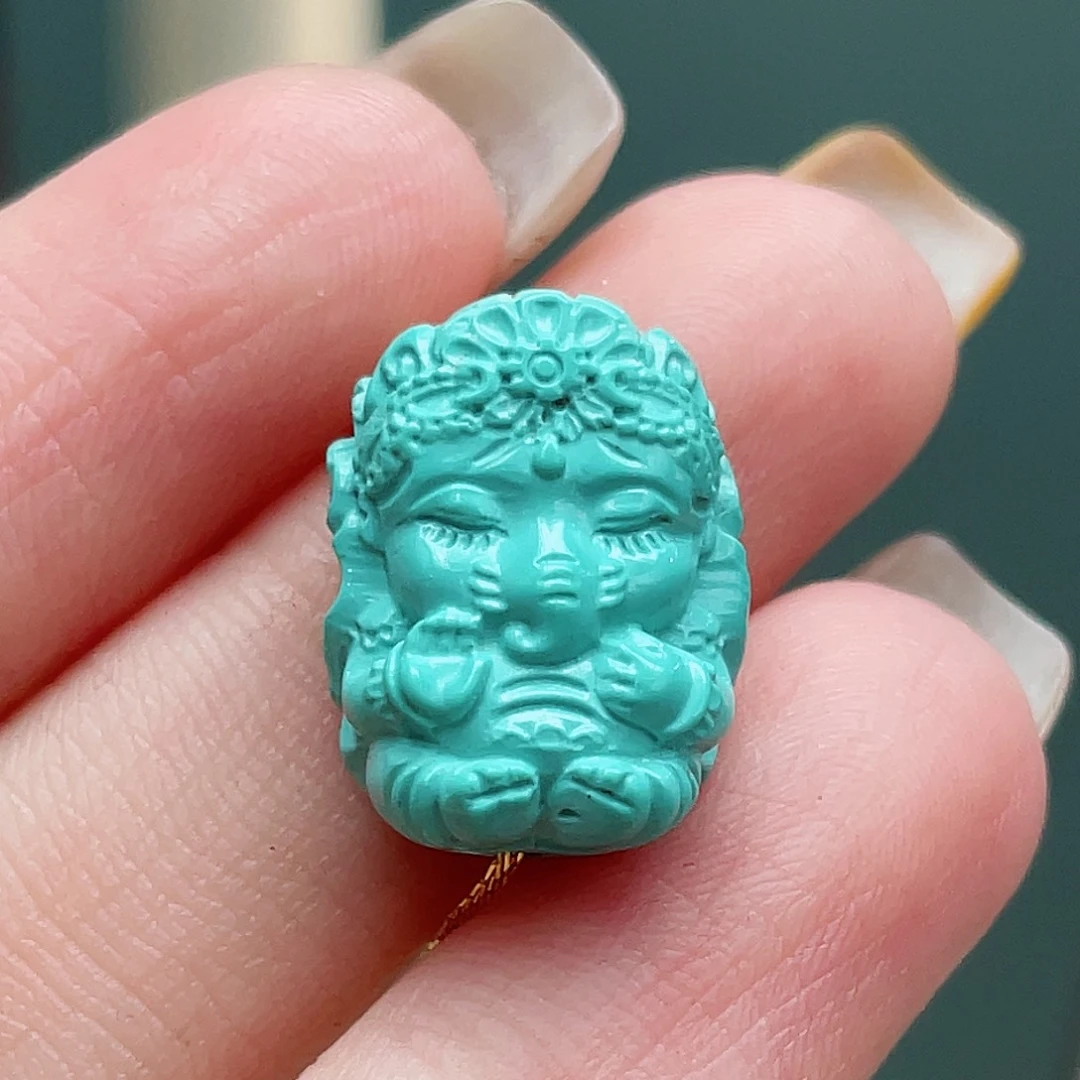 绿松石未镶嵌颈饰