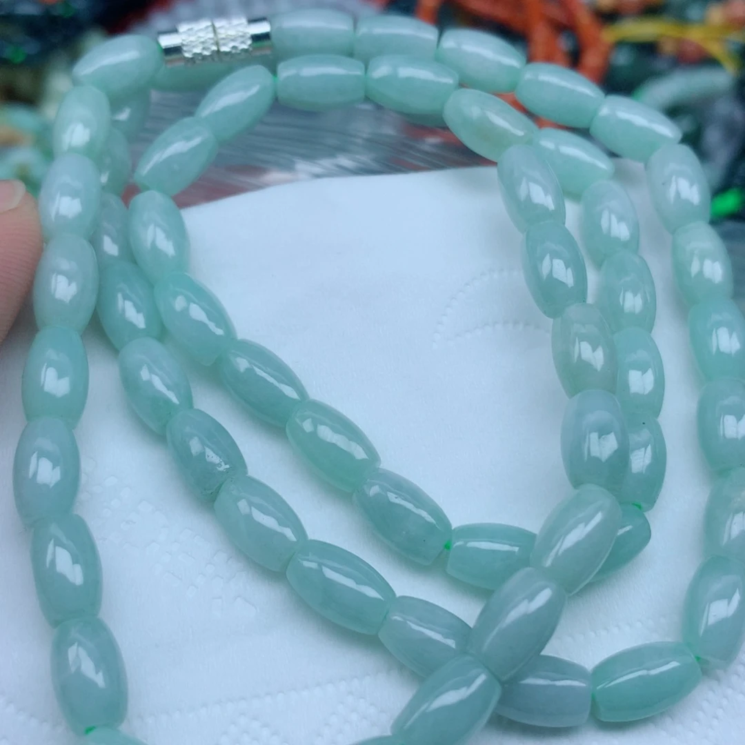 翡翠未镶嵌颈饰01