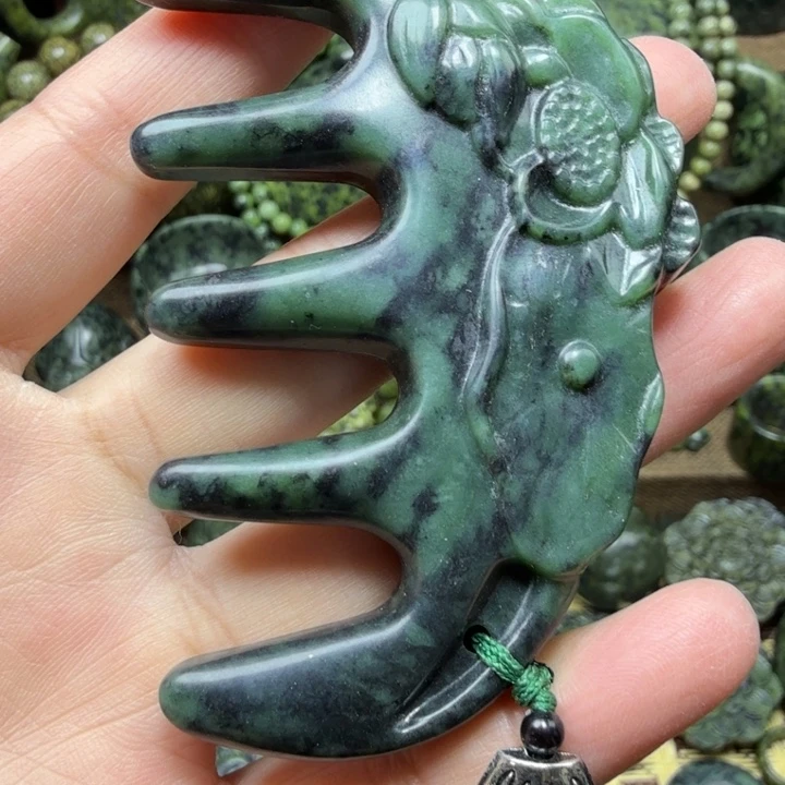 蛇纹石玉未镶嵌药王石能量养生产品