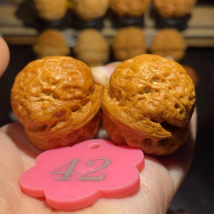 玉兔金蟾35尺寸核桃