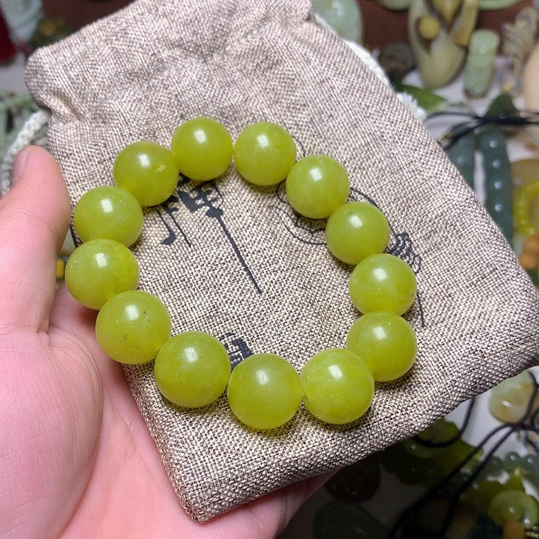 未镶嵌岫玉黄金玉手串