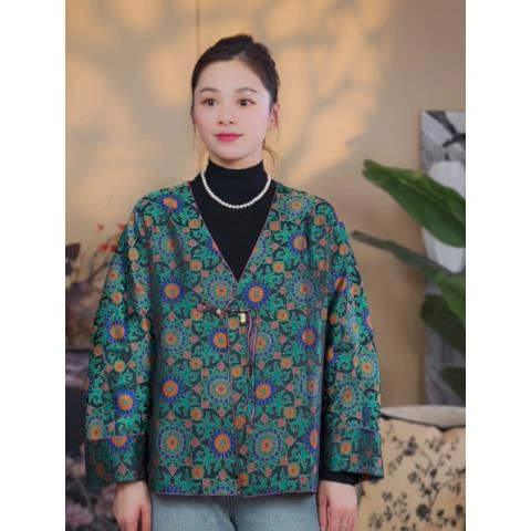 潘一抹微蓝 2024新款 大小团花 上衣 外套 350624