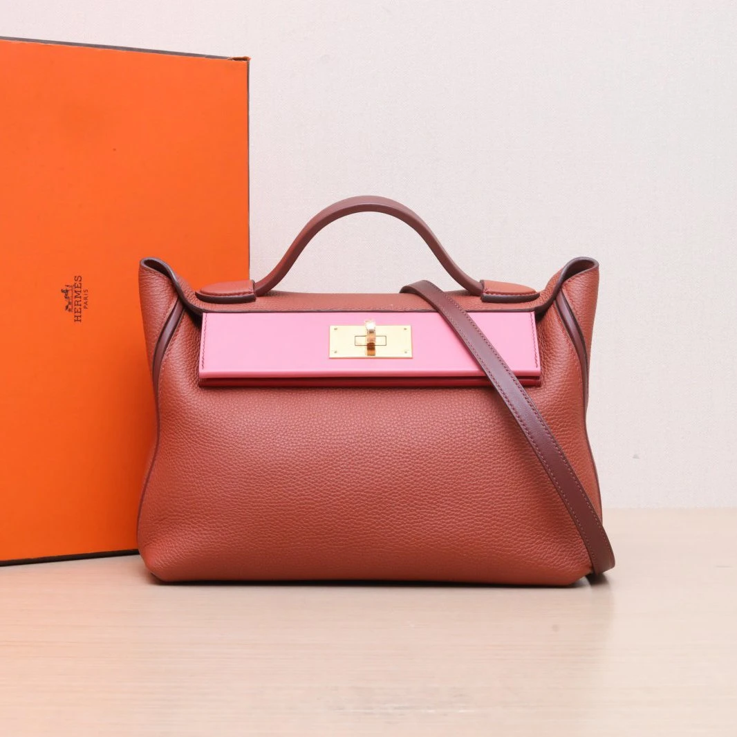 95新 Hermes/爱马仕 小花黑黑2424 29 单肩包 Togo皮 Z刻