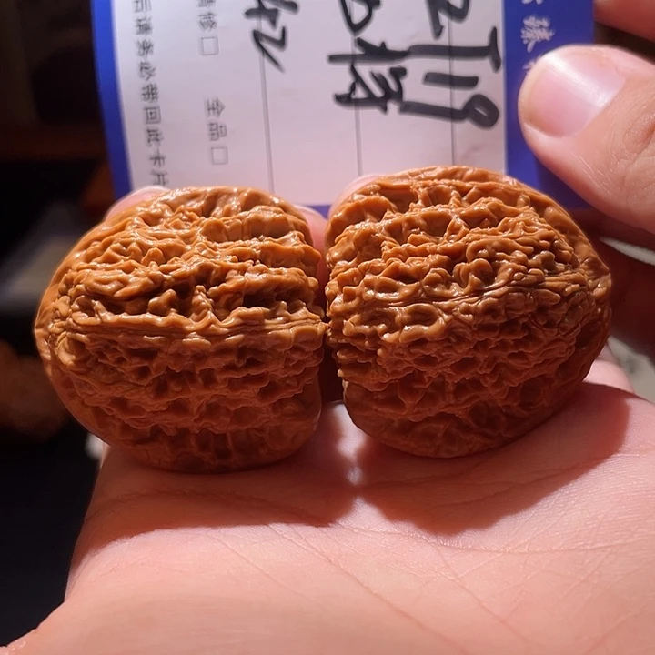 文玩核桃吊坠文玩