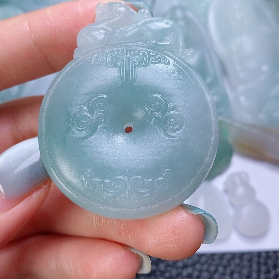 定制翡翠未镶嵌毛货付款后确认抛光