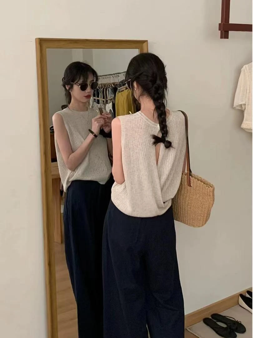 【文艺范】杏色冰丝针织背心女小众后背交叉镂空无袖上衣休闲裤套装