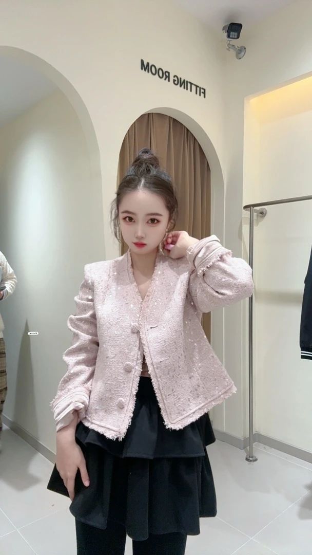 大观欧货时尚百搭简约小香风短外套