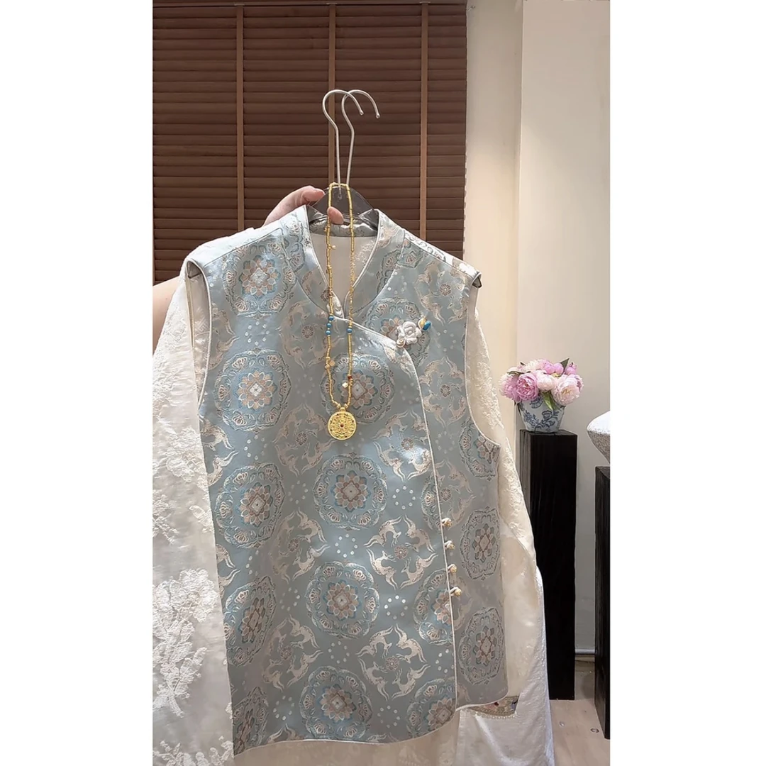 女民族风单排扣四季通用免烫马夹夏季气质中国风绣花日常