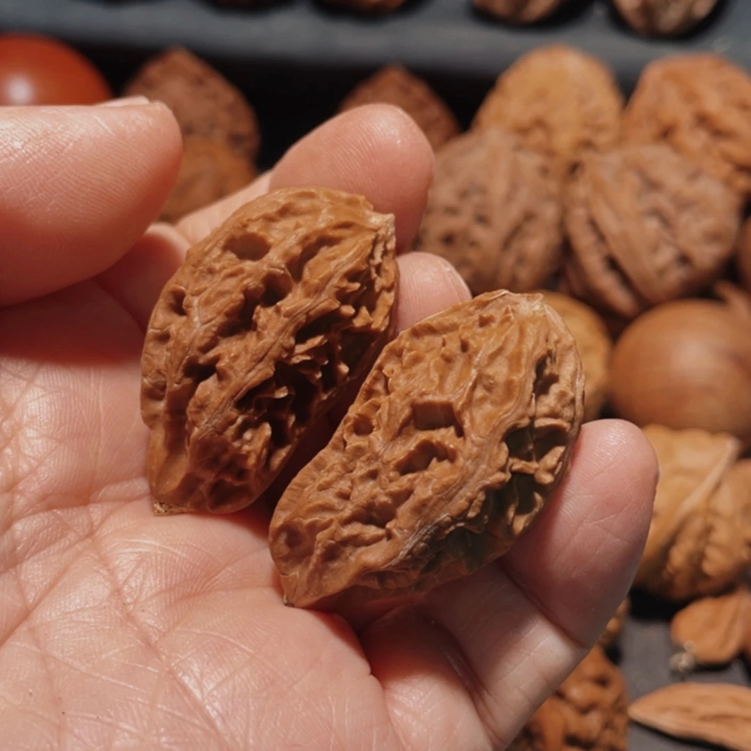 【闪购商品】把件文玩核桃岁*静东北楸子28