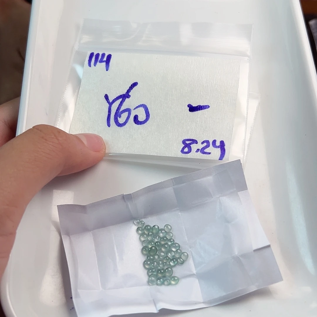 【闪购商品】未镶嵌定制翡翠一**贝